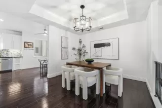 Photo #6: ML82032034 Listing