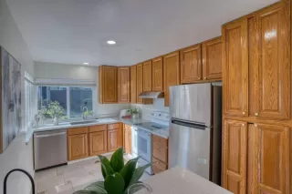 Photo #5: ML82032061 Listing 