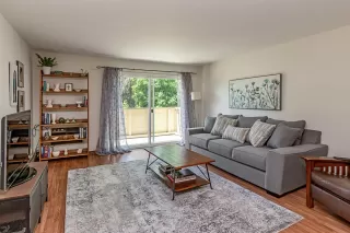 Photo #5: ML82032097 Listing