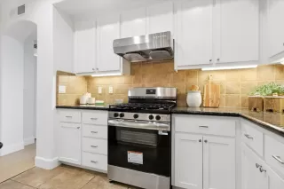 Photo #6: ML82032167 Listing 