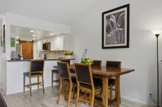 Photo #6: ML82032185 Listing 