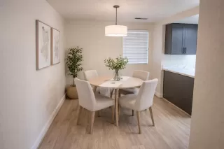 Photo #3: ML82032188 Listing 