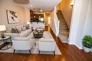 Photo #3: ML82032192 Listing 