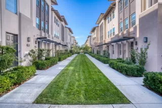 Photo #2: ML82032236 Listing