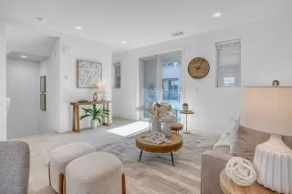 Photo #5: ML82032236 Listing