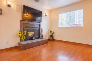 Photo #4: ML82032241 Listing 