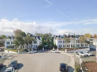 Photo #2: ML82032261 Listing 