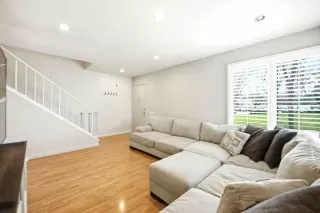 Photo #5: ML82032269 Listing 