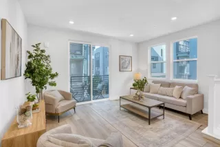 Photo #2: ML82032285 Listing 