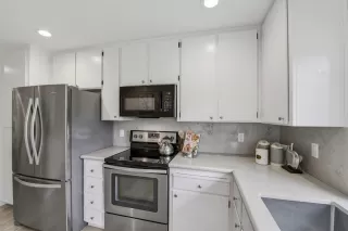 Photo #6: ML82032305 Listing 