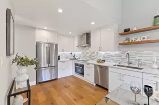 Photo #3: ML82032308 Listing 