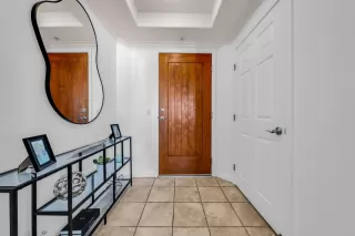 Photo #4: ML82032327 Listing 