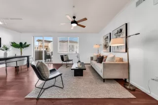 Photo #6: ML82032327 Listing 