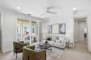 Photo #3: ML82032328 Listing 