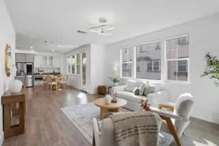 Photo #3: ML82032352 Listing 