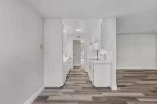 Photo #4: ML82032372 Listing 