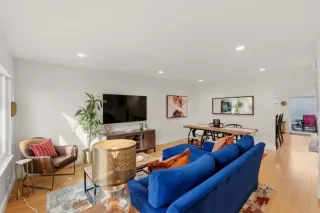 Photo #6: ML82032378 Listing 