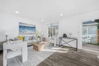 Photo #2: ML82032403 Listing 