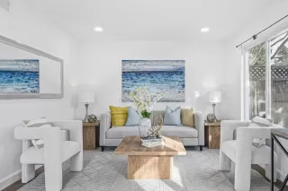 Photo #4: ML82032403 Listing 