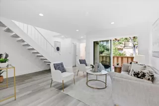 Photo #4: ML82032406 Listing