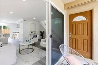 Photo #6: ML82032406 Listing