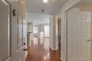 Photo #4: ML82032446 Listing 