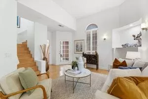 Photo #5: ML82032449 Listing