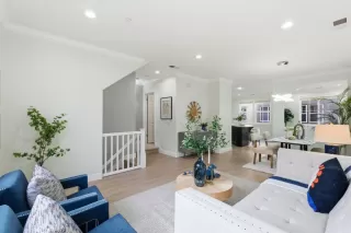 Photo #5: ML82032451 Listing 