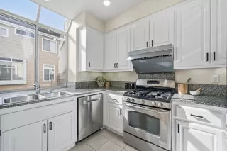 Photo #6: ML82032472 Listing 