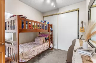 Photo #5: ML82032480 Listing 