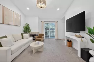 Photo #5: ML82032481 Listing 