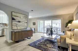 Photo #6: ML82032591 Listing 