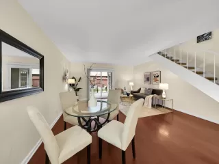 Photo #4: ML82032618 Listing 