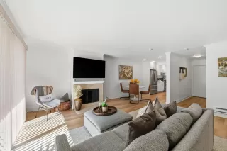 Photo #4: ML82032636 Listing 