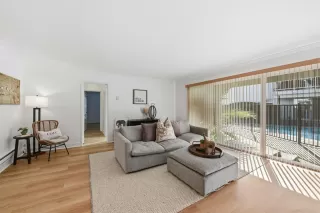 Photo #6: ML82032636 Listing 