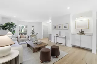 Photo #4: ML82032672 Listing