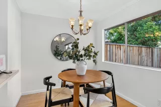 Photo #5: ML82032688 Listing