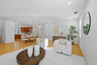 Photo #4: ML82032715 Listing 