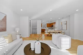 Photo #5: ML82032715 Listing 