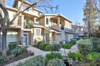 Photo #2: ML82032733 Listing 