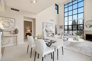 Photo #5: ML82032761 Listing 