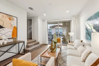 Photo #4: ML82032779 Listing