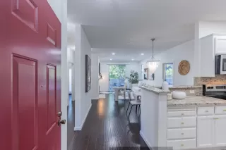 Photo #2: ML82032783 Listing 