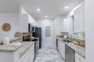 Photo #3: ML82032783 Listing 