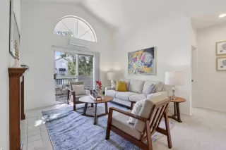 Photo #6: ML82032813 Listing 