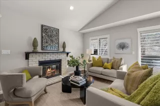 Photo #5: ML82032825 Listing 