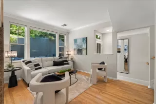 Photo #5: ML82032907 Listing 