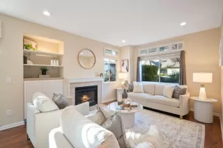 Photo #2: ML82032934 Listing