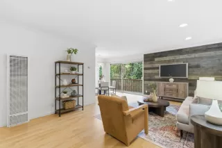 Photo #6: ML82032951 Listing