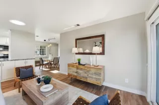 Photo #5: ML82032990 Listing